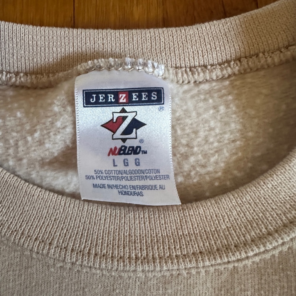 Vintage Jerees Bleeding Heart Beige Sweatshirt, Size L - Picture 6 of 7
